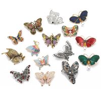 Retro Butterfly Imitation Pearl Alloy Rhinestone Women's Brooches main image 1