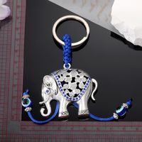 Retro Elephant Alloy Inlay Rhinestones Unisex Keychain 1 Piece main image 4
