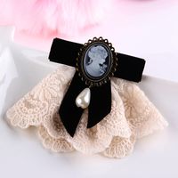 Retro Bow Knot Cloth Pearl Lace Women's Brooches main image 5