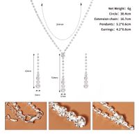 Moda Geométrico Diamante De Imitación Embutido Diamantes De Imitación Mujeres Aretes Collar 1 Juego sku image 1