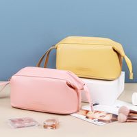 Women's Small Pu Leather Solid Color Fashion Dumpling Shape Zipper Cosmetic Bag main image 5