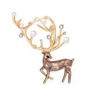Fashion Deer Alloy Inlay Artificial Pearls Rhinestones Women's Brooches 1 Piece main image 4