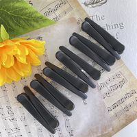 Fashion Solid Color Plastic Hair Clip main image 1
