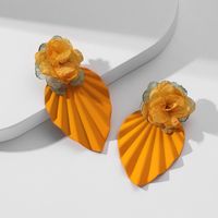 Fashion Flower Alloy Cloth Stoving Varnish Women's Earrings 1 Pair main image 6
