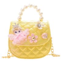 Girl's Small Pu Leather Solid Color Lingge Cute Magnetic Buckle Crossbody Bag main image 4