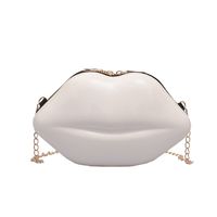 Women's Small Pu Leather Lips Fashion Profiled Zipper Chain Bag sku image 1