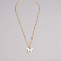 Simple Style Butterfly Titanium Steel Gold Plated Artificial Pearls Shell Pendant Necklace main image 6