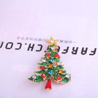 Estilo De Dibujos Animados Gorro Navideño Árbol De Navidad Calcetines Navideños Aleación Enchapado Diamante Artificial Mujeres Broches sku image 7