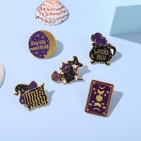 Fashion Cartoon Character Letter Alloy Stoving Varnish Unisex Brooches main image 4