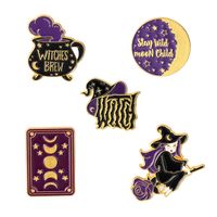 Fashion Cartoon Character Letter Alloy Stoving Varnish Unisex Brooches main image 3