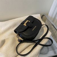 Women's Pu Leather Color Block Fashion Square Magnetic Buckle Crossbody Bag main image 2