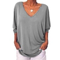 Fashion Solid Color Polyester V Neck 3/4 Length Sleeve Batwing Sleeve Button T-shirt main image 4