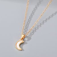 Fashion Moon Butterfly Alloy Inlay Rhinestones Shell Women's Pendant Necklace 1 Piece main image 2