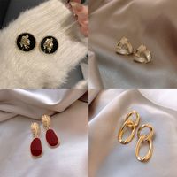 Fashion Bow Knot Alloy Plating Inlay Artificial Gemstones Women's Ear Studs 1 Pair main image 2