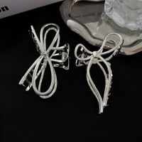 Fashion Bow Knot Alloy Hair Claws 1 Piece main image 1