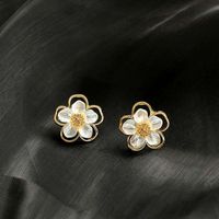 Simple Style Flower Alloy Inlay Zircon Women's Drop Earrings 1 Pair sku image 5