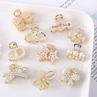 Fashion Heart Shape Bow Knot Metal Plating Artificial Pearls Hair Claws 1 Piece main image 1
