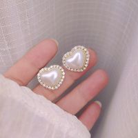 Fashion Irregular Heart Shape Alloy Artificial Pearls Women's Drop Earrings Ear Studs 1 Pair sku image 18