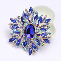 Fashion Flower Alloy Rhinestone Women's Brooches sku image 3