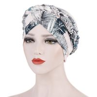 Mujeres Estilo Étnico Bloque De Color Flor Sombrero De Beanie sku image 3