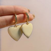 1 Pair Retro Heart Shape Alloy Women's Earrings sku image 1