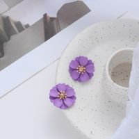 1 Pair Sweet C Shape Flower Plating Inlay Metal Artificial Gemstones Artificial Pearls Hoop Earrings Drop Earrings Ear Studs sku image 4