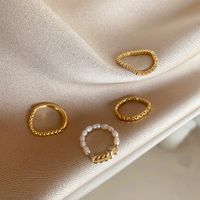 1 Piece Retro Round Metal Pearl Plating Inlay Zircon Gold Plated Women's Rings main image 6