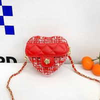 Kid's Small Woolen Heart Shape Cute Heart-shaped Zipper Crossbody Bag sku image 6