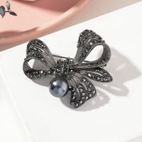 Retro Flower Bow Knot Alloy Plating Inlay Rhinestones Pearl Women's Brooches sku image 2