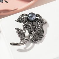 Retro Flower Bow Knot Alloy Plating Inlay Rhinestones Pearl Women's Brooches sku image 6