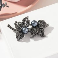 Retro Flower Bow Knot Alloy Plating Inlay Rhinestones Pearl Women's Brooches sku image 4