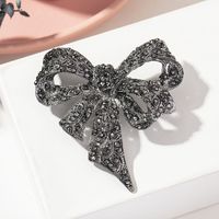 Retro Flower Bow Knot Alloy Plating Inlay Rhinestones Pearl Women's Brooches sku image 1