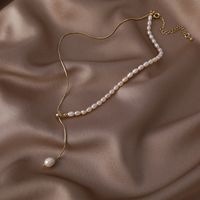 Simple Style Round Baroque Pearls Copper Beaded Pendant Necklace sku image 1