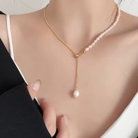 Simple Style Round Baroque Pearls Copper Beaded Pendant Necklace main image 2