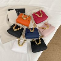Women's Small Spring&summer Pu Leather Solid Color Fashion Square Flip Cover Chain Bag main image 6