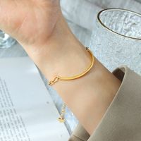 Niche New Fashion Simple Heart-shaped Titanium Steel Plated 18k Bracelet For Women sku image 1