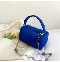 Bolso Pequeño Para Mujer Con Cremallera En Forma De Almohada En Color Liso Para Primavera Y Verano sku image 2