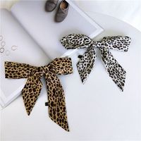 Women's Sweet Leopard Polyester Printing Silk Scarves main image 2