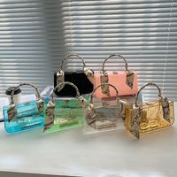 Women's Medium All Seasons Arylic Solid Color Fashion Square Lock Clasp Handbag main image 1