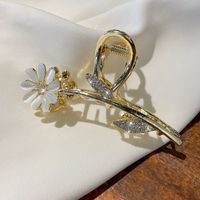 Moda Flor Metal Embutido Diamantes De Imitación Ópalo Garras De Pelo 1 Pieza main image 1