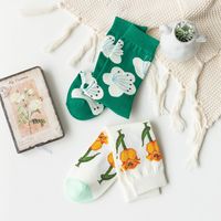 Femmes Mode Fleur Nylon Coton Crew Socks Une Paire main image 1
