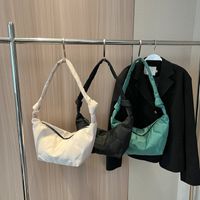 Women's Small Spring&summer Nylon Solid Color Basic Dumpling Shape Zipper Underarm Bag main image 2