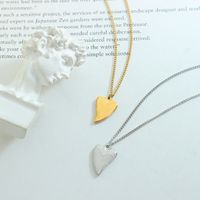 Mode Forme De Cœur Acier Au Titane Placage Pendentif 1 Pièce main image 1