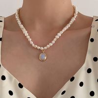 Mode Oval Legierung Mondstein Perle Halskette 1 Stück main image 1