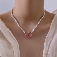 1 Piece Fashion Heart Shape Artificial Pearl Metal Beaded Inlay Zircon Women's Pendant Necklace main image 1