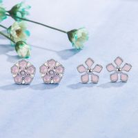 Fashion Flower Copper Plating Ear Studs 1 Pair main image 1