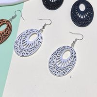 1 Pair Fashion Oval Wood Carving Women's Drop Earrings main image 2
