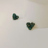 1 Pair Retro Heart Shape Alloy Natural Stone Plating Artificial Gemstones Valentine's Day Women's Ear Studs main image 4