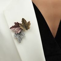 Retro Maple Leaf Alloy Plating Women's Brooches main image 1