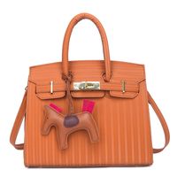 Women's Medium All Seasons Pu Leather Solid Color Fashion Square Magnetic Buckle Handbag main image 2